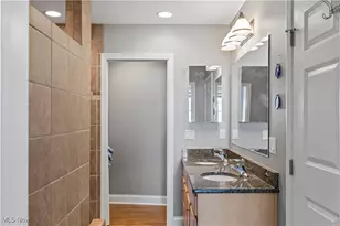 3053 N Beach Towne Ct, Port Clinton, OH 43452 - Photo 13