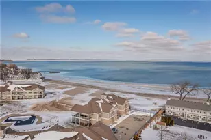 3053 N Beach Towne Ct, Port Clinton, OH 43452 - Photo 25