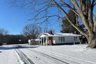 2747 Barclay Messerly Rd, Worthington, OH 44470 - Photo 3