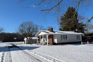 2747 Barclay Messerly Rd, Worthington, OH 44470 - Photo 7