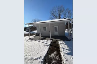 2747 Barclay Messerly Road, Worthington, OH 44470 - Photo 9