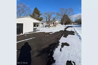 2747 Barclay Messerly Road, Worthington, OH 44470 - Photo 11