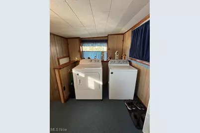 2747 Barclay Messerly Road, Worthington, OH 44470 - Photo 33