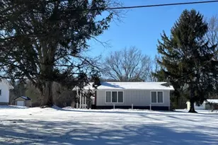 2747 Barclay Messerly Rd, Worthington, OH 44470 - Photo 1