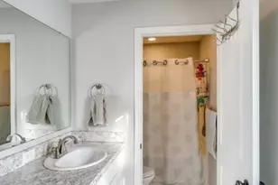 5381 Robinhood Dr, Willoughby, OH 44094 - Photo 31