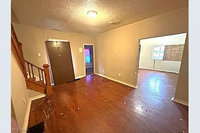 406 Ewing Avenue, Lima, OH 45801 - Photo 3