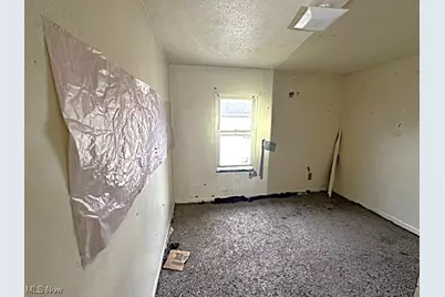 406 Ewing Avenue, Lima, OH 45801 - Photo 7