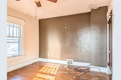 911 Ridge Road NW, Canton, OH 44703 - Photo 21