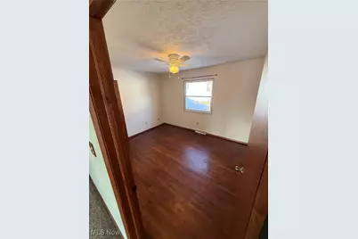 1378 Cayuga Avenue, Akron, OH 44312 - Photo 5