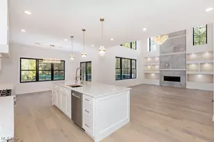 29549 N Hilltop Rd, Orange, OH 44022 - Photo 21