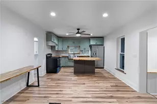 5754 Cedar Valley Rd, Burbank, OH 44214 - Photo 9