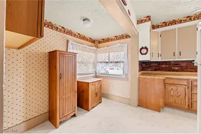 1368 Vane Avenue, Akron, OH 44310 - Photo 15