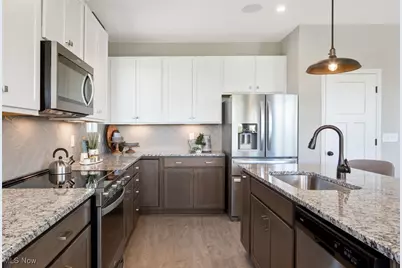 10776 Winding Creek Chase, Columbia Station, OH 44028 - Photo 11