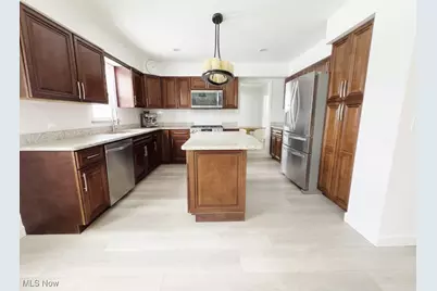 3291 Saint Andrews Drive, Parma, OH 44134 - Photo 5