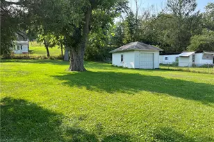 329 S Market St, Amsterdam, OH 43903 - Photo 19