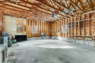 3240 Oak St Ext, Youngstown, OH 44505 - Photo 23