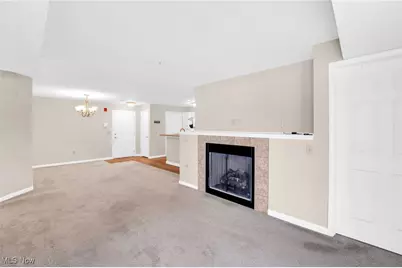 23002 Chandlers Lane #223, Olmsted Falls, OH 44138 - Photo 3