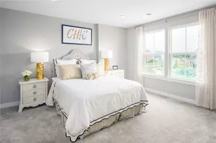 5405 Eastlake St NW, Lehigh Twp, OH 44720 - Photo 17