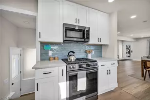 4498 S Hills Dr, Loveland, OH 44109 - Photo 11