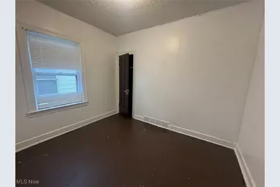 12633 Edmonton Avenue, Loveland, OH 44108 - Photo 9