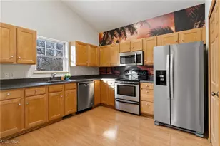 3108 Vermont Pl, Green, OH 44312 - Photo 15