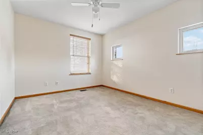 3108 Vermont Place, Green, OH 44312 - Photo 33