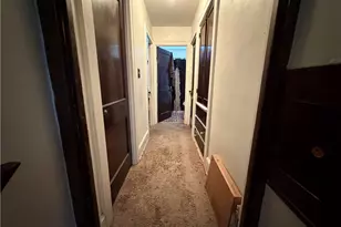 883 Caledonia Ave, Cleveland Heights, OH 44112 - Photo 5