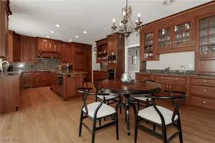 8600 Tamarack Trail, Chagrin Falls, OH 44023 - Photo 5