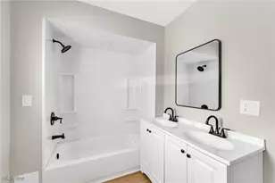 3323 E 123rd St, Loveland, OH 44120 - Photo 19