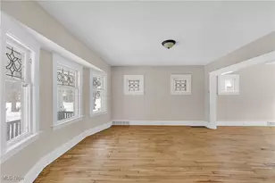 3323 E 123rd St, Loveland, OH 44120 - Photo 9