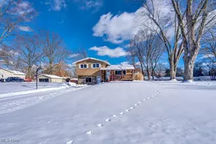 3532 Gary Dr, Mogadore, OH 44260 - Photo 7