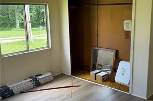 201 Pear St, Bethesda, OH 43719 - Photo 7