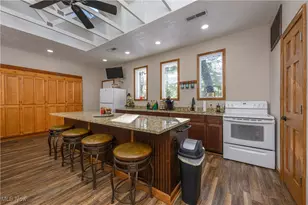 570 East Turkeyfoot Lake Road, Akron, OH 44319 - Photo 31