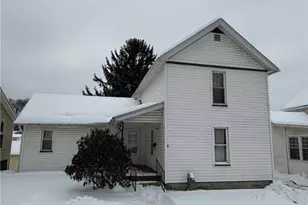 1627 Hay Ave, Coshocton, OH 43812 - Photo 1