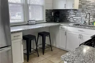 4772 Lake Rd E, Geneva, OH 44041 - Photo 9