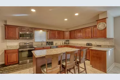 1307 Cobo Lane, Cambridge, OH 43725 - Photo 3