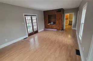 1312 Wooster Rd W, Barberton, OH 44203 - Photo 13