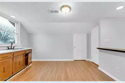 8119 Bancroft Avenue, Loveland, OH 44105 - Photo 3