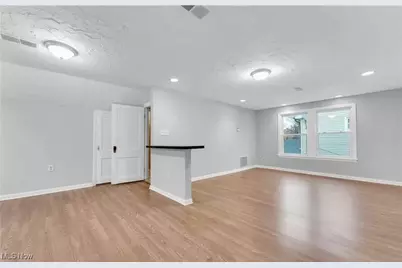 8119 Bancroft Avenue, Loveland, OH 44105 - Photo 7