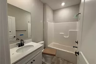 8304 Clydesdale Dr, Mentor, OH 44060 - Photo 13