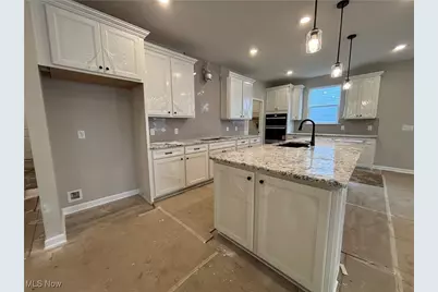 8304 Clydesdale Drive, Mentor, OH 44060 - Photo 3