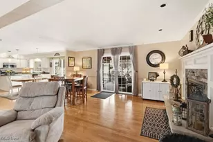 2090 Sand Run Knolls Dr, Akron, OH 44313 - Photo 9