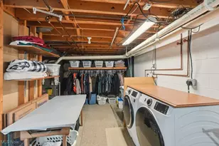 2090 Sand Run Knolls Dr, Akron, OH 44313 - Photo 31