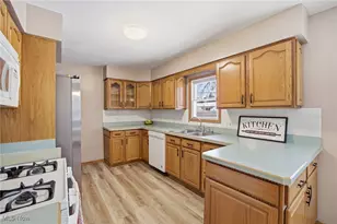 3856 Northview Dr, Stow, OH 44224 - Photo 9