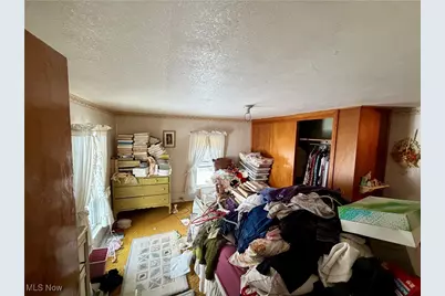47085 Oak Street, New Waterford, OH 44445 - Photo 15