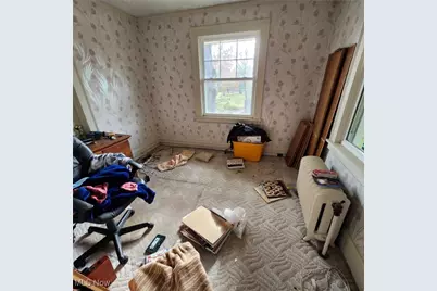 2000 Hanover Drive, East Cleveland, OH 44112 - Photo 3