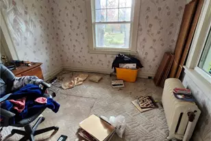 2000 Hanover Dr, East Cleveland, OH 44112 - Photo 3