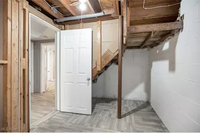 12328 Granger Road, Loveland, OH 44125 - Photo 29