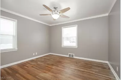 12328 Granger Road, Loveland, OH 44125 - Photo 11