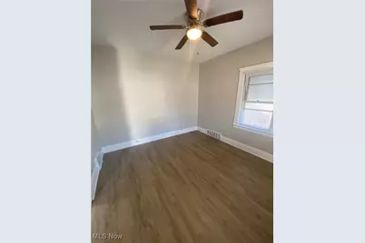 19600 Arrowhead Avenue, Loveland, OH 44119 - Photo 15